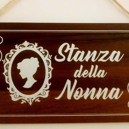 Domus Liberta - Boutique Rooms Trieste Luaran gambar