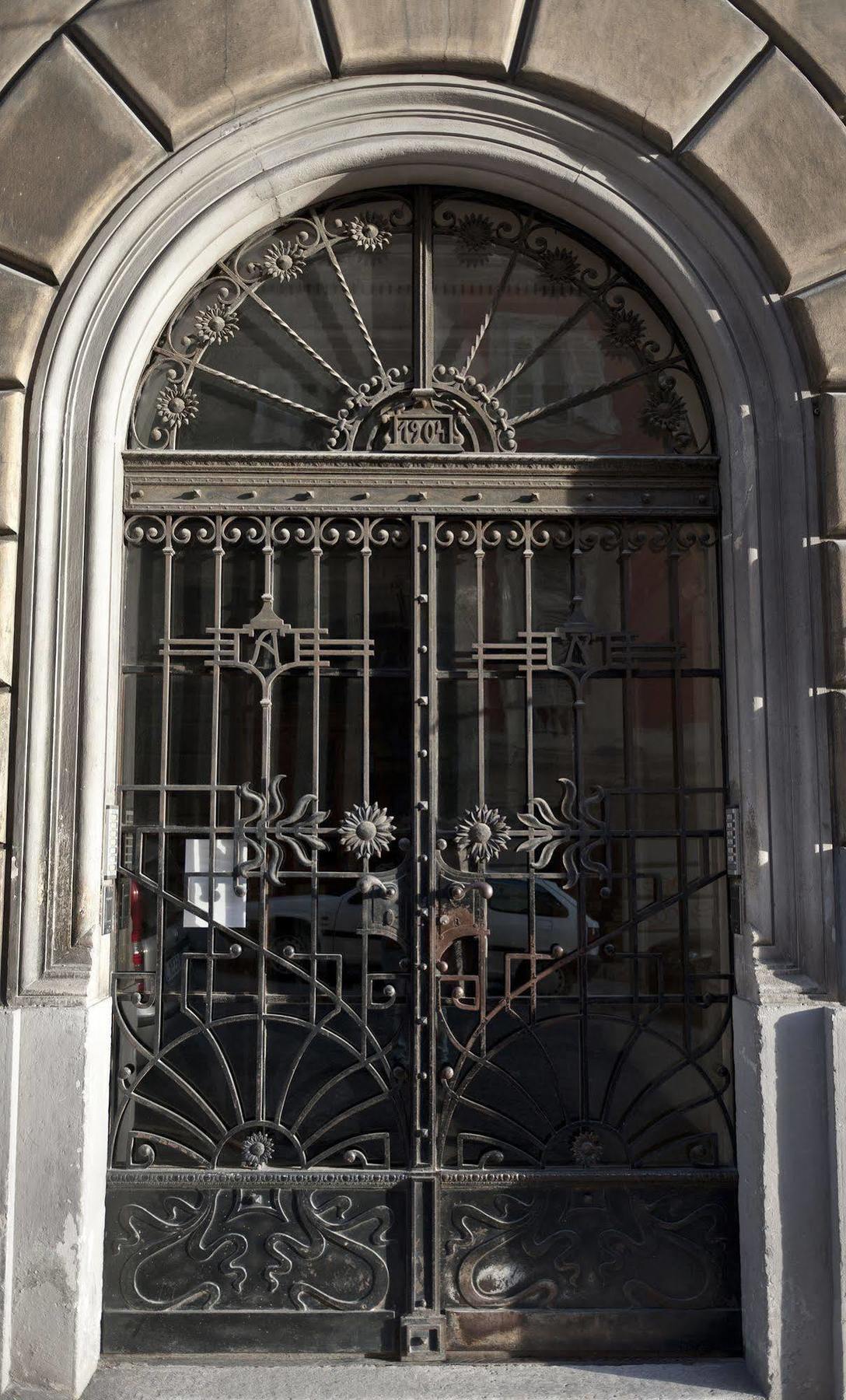 Domus Liberta - Boutique Rooms Trieste Luaran gambar