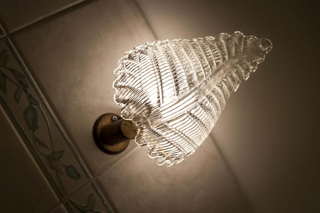 Domus Liberta - Boutique Rooms Trieste Luaran gambar